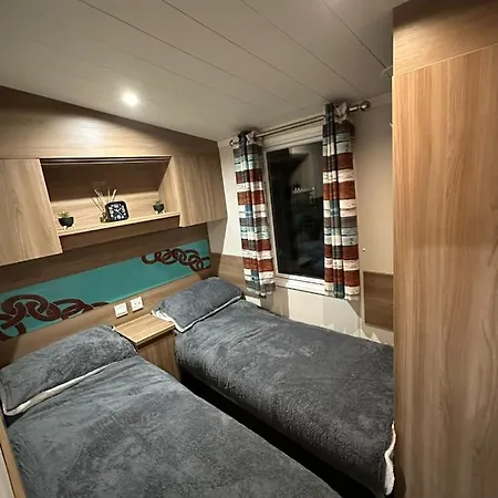 Luxurious 6 Berth Swift Bordeaux On Lyons Robin Hood Rhyl Vila Meliden Exterior foto